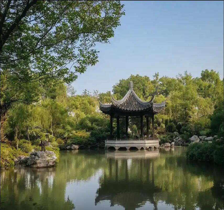 深圳迷失餐饮有限公司